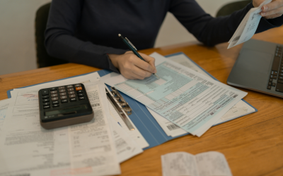 From Chaos to Clarity: Diligently Track Your Finances with Confidence Today!